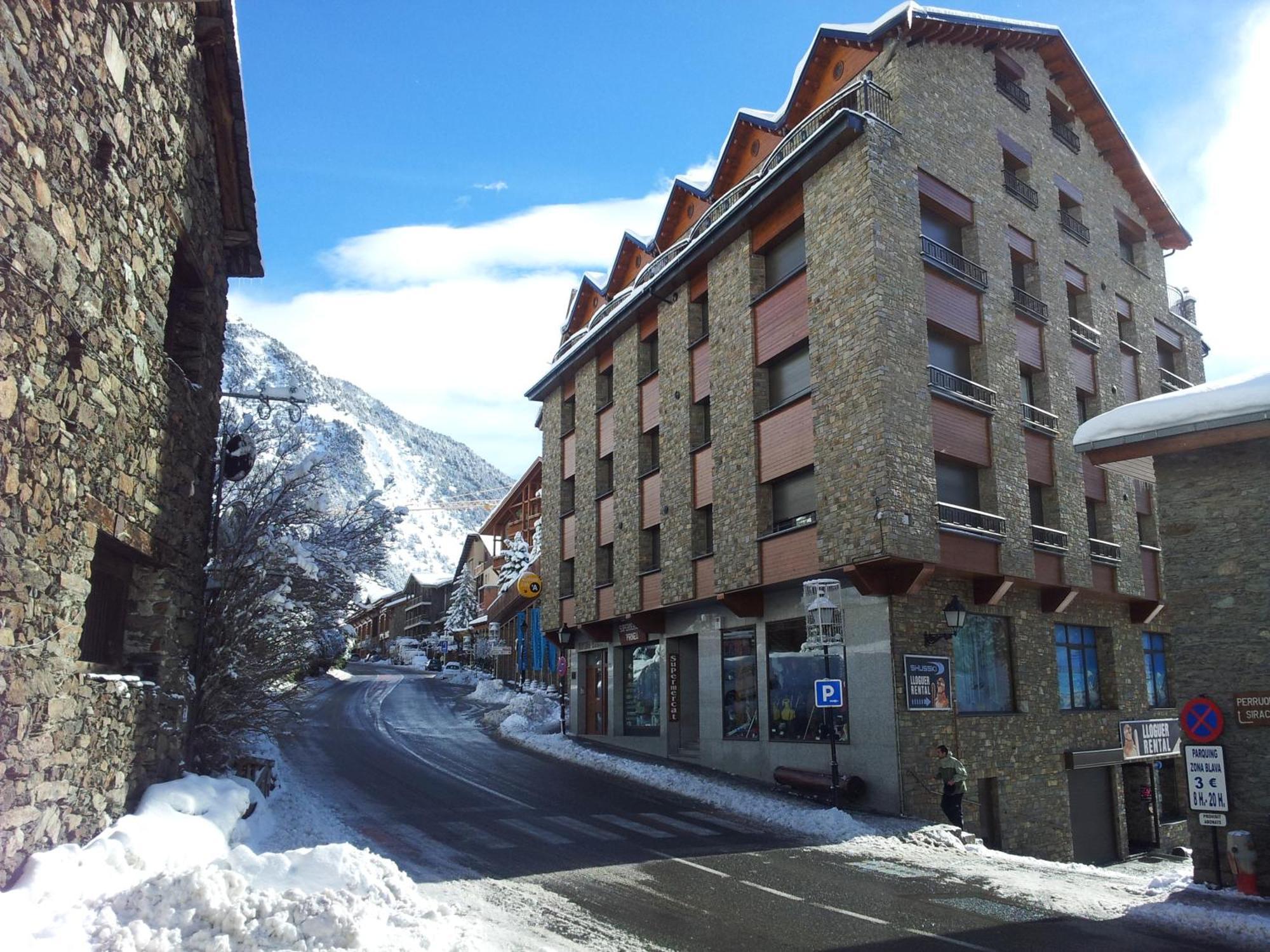 Apartaments Turistics Pirineu Soldeu Exteriér fotografie